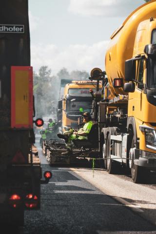 paving